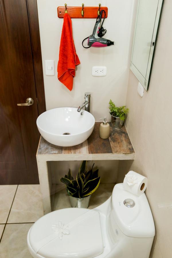 Apartamento Lantana ,Monteverde Con Aire Acondicionado Y Lavanderia Luaran gambar